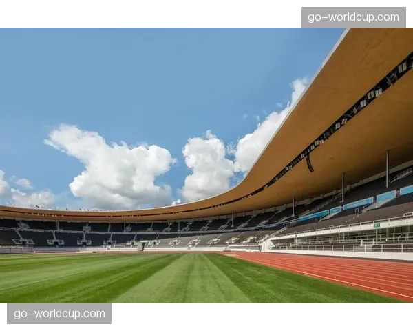 罗马俱乐部提交奥林匹克球场翻新计划,预计耗时两年 罗马俱乐部提交奥林匹克球场翻新计划,预计耗时两年